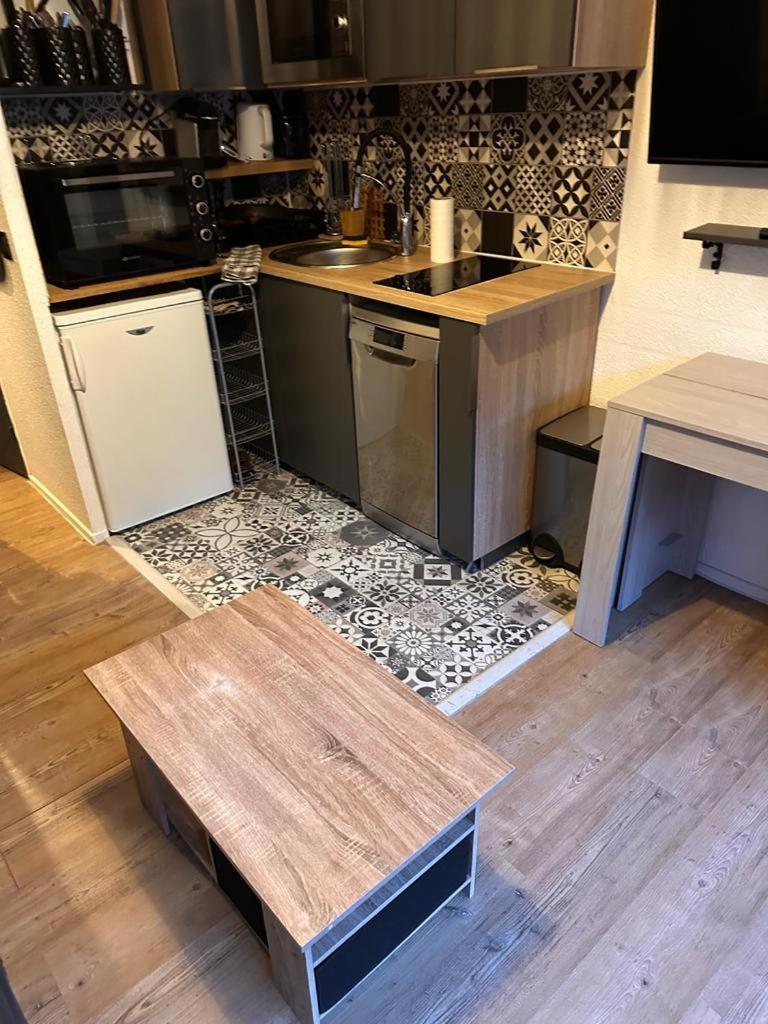 Valfrejus 19m2 Cosy 60 M Des Pistes Draps Non Compris * Modane